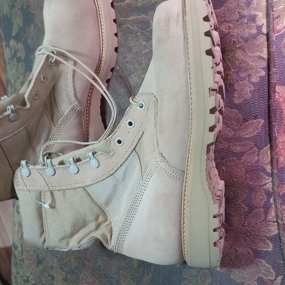 NWOT Military boots UFCW brand . Size 8 XW #8430 NEW - Picture 3 of 6